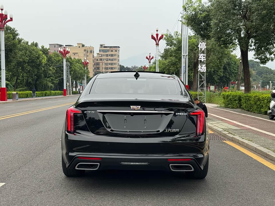 Cadillac CT5