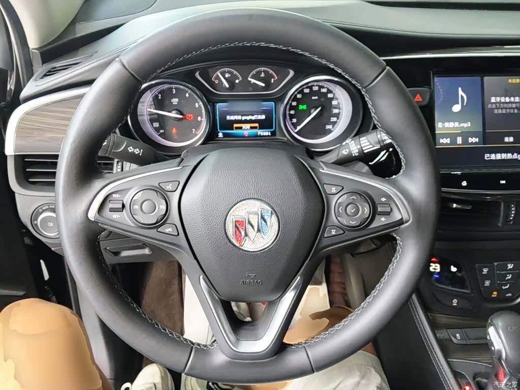 Buick Envision Plus, 2021 11