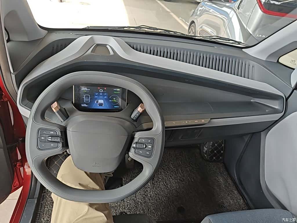 Wuling E200, 2019 10