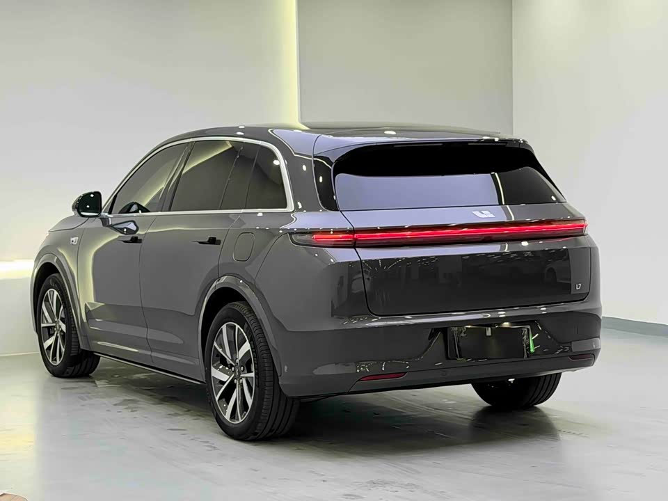 Li Auto Ideal L7