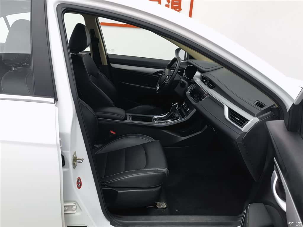 Geely Emgrand, 2018 23