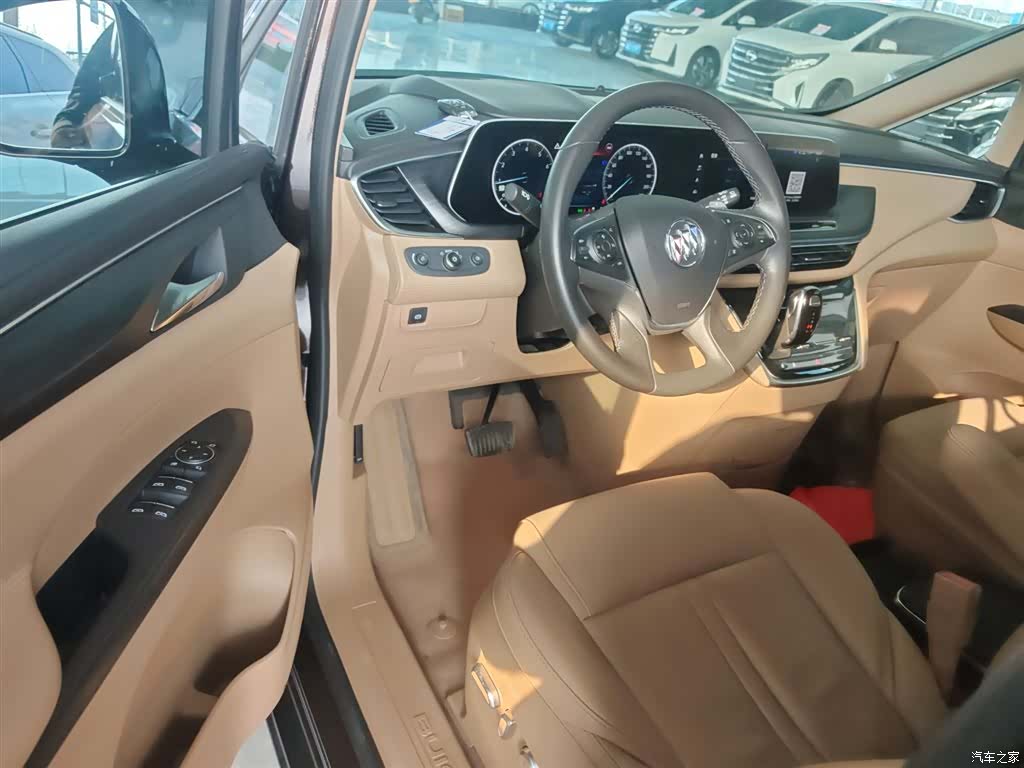 Buick GL8, 2021 9