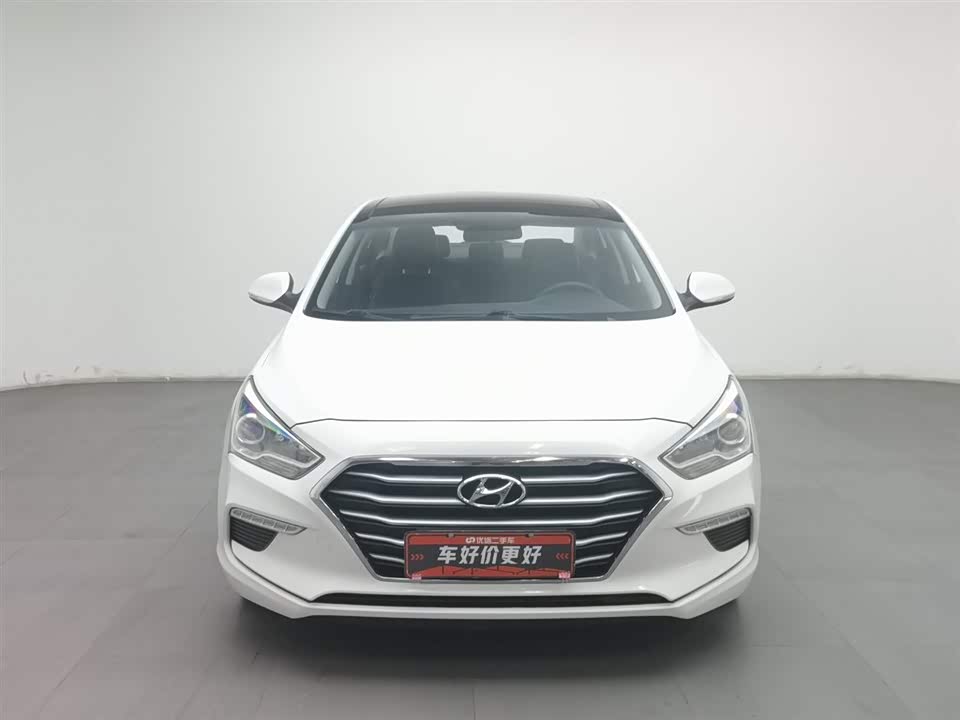 Hyundai Name picture