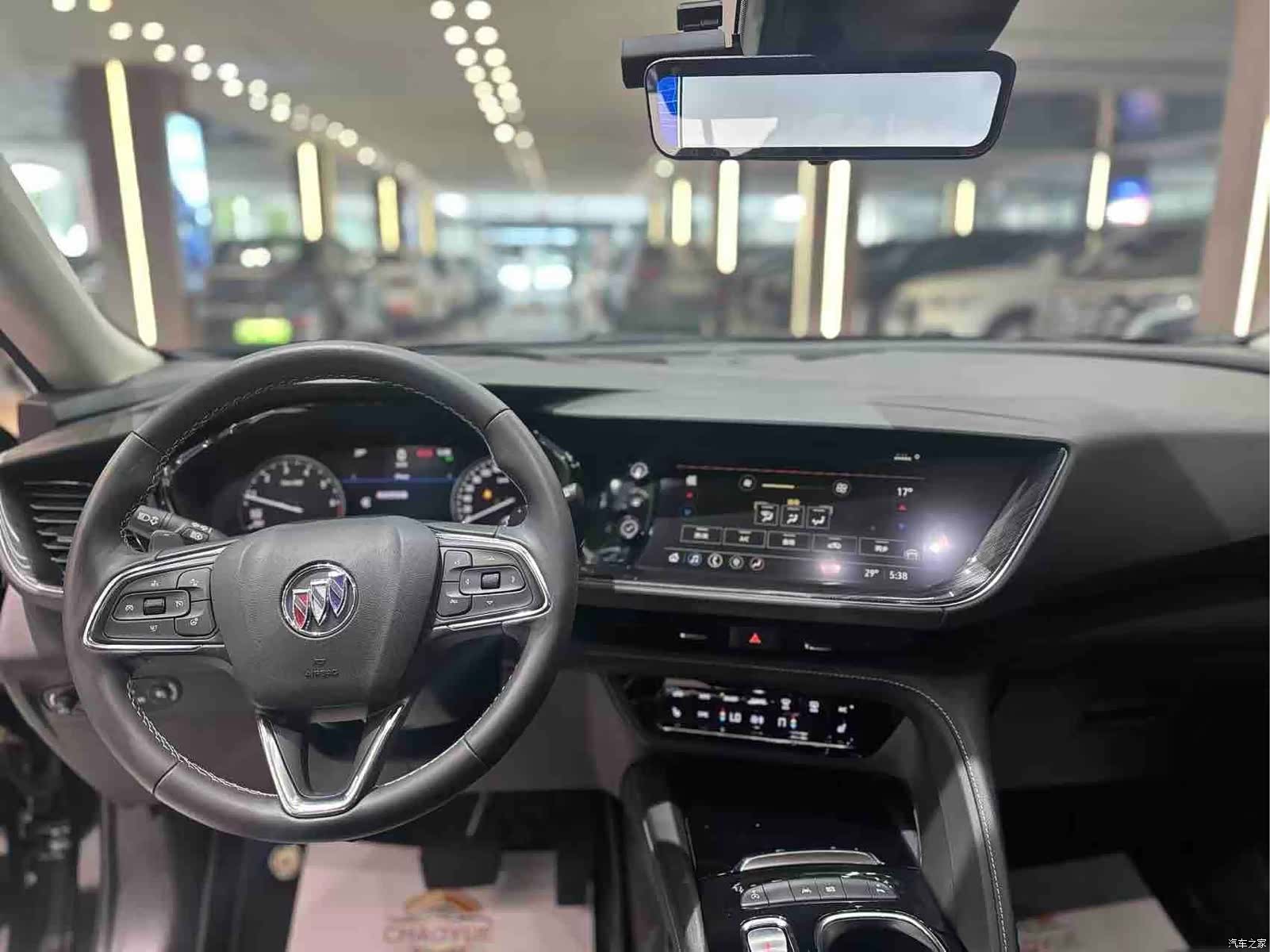Buick Envision Plus, 2022 10