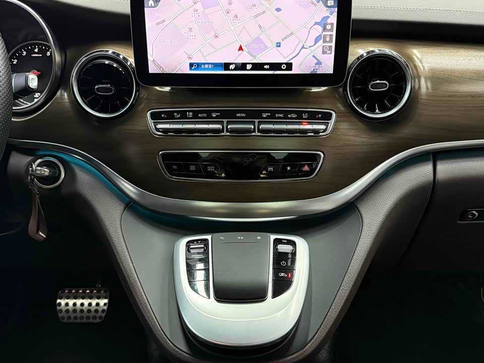 Mercedes-Benz V-class Mercedes-Benz V-class