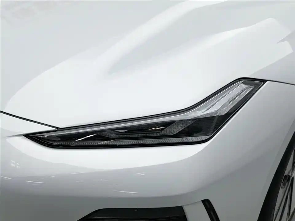 Geely Galaxy Galaxy E8