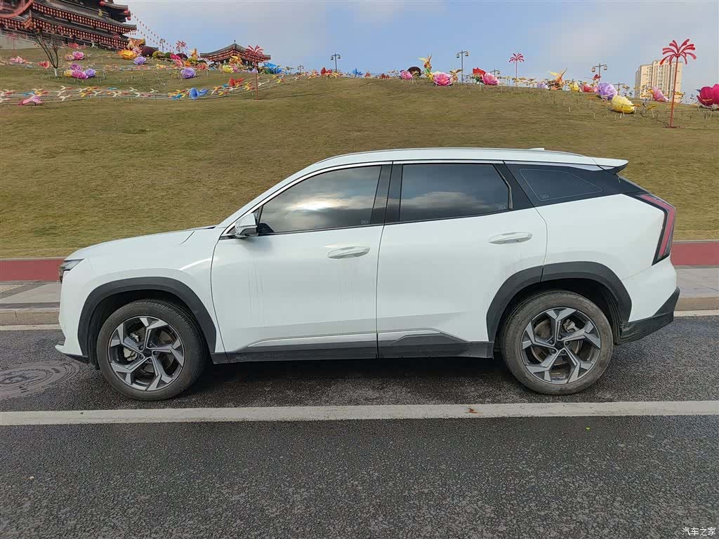 Geely Boyue, 2023 7