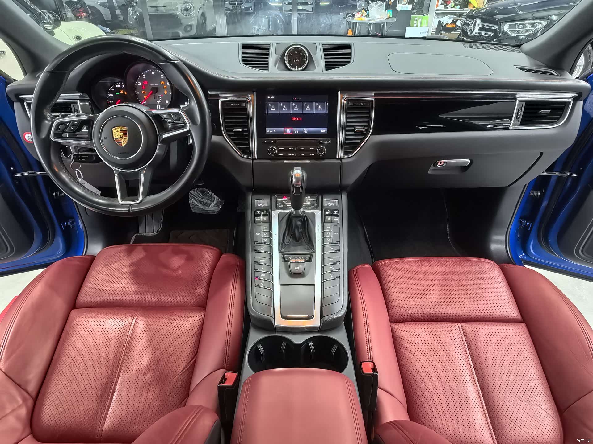 Porsche Macan, 2018 9