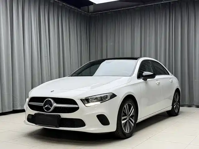 Mercedes-Benz A-Class 2022 — купить из Китая под заказ
