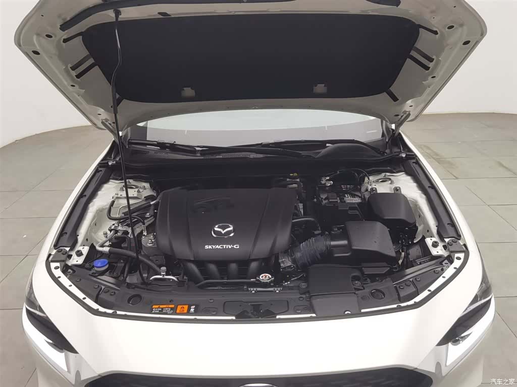 Mazda Mazda3, 2023 6
