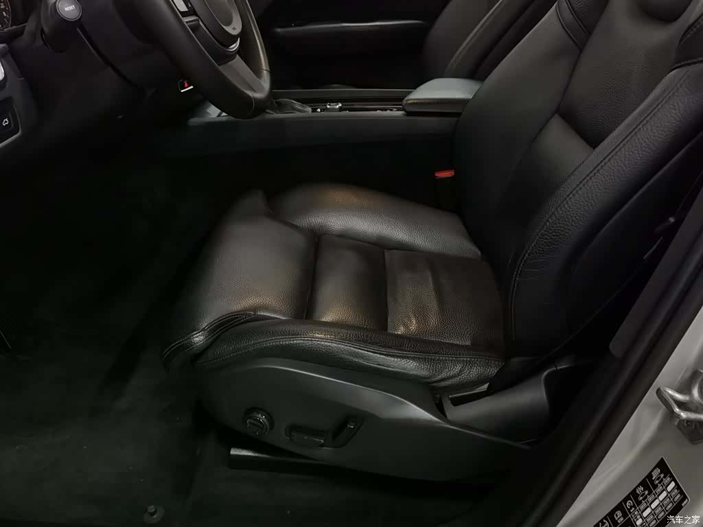Volvo XC60, 2018 20