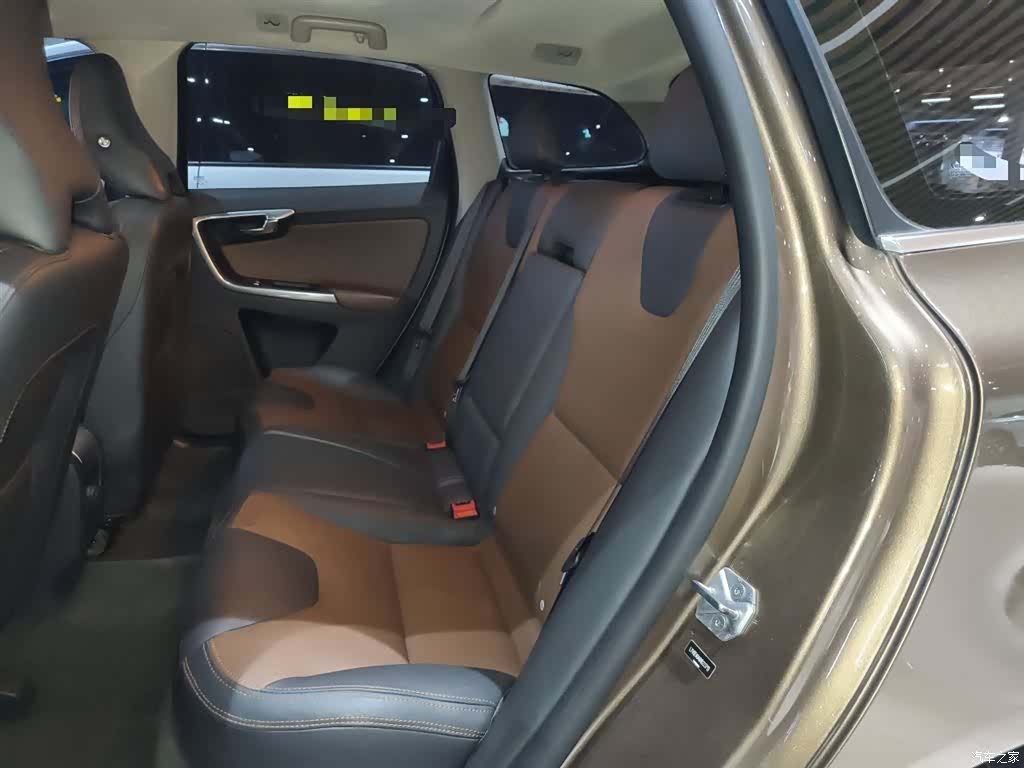 Volvo XC60, 2018 17