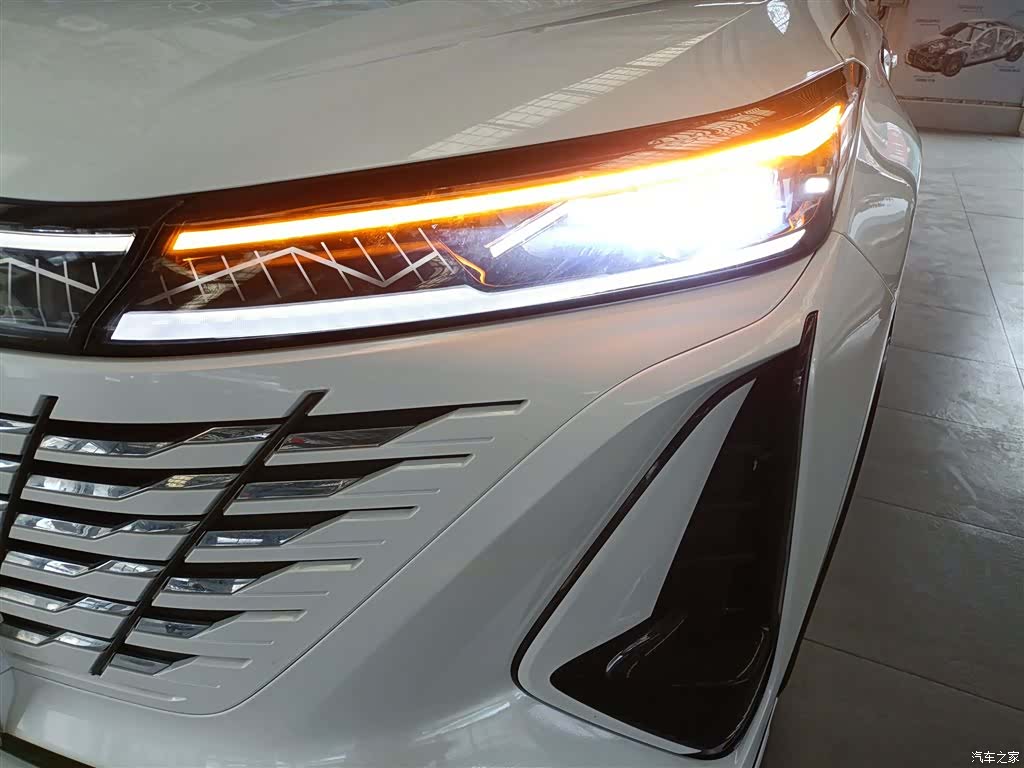 Changan CS75, 2023 18