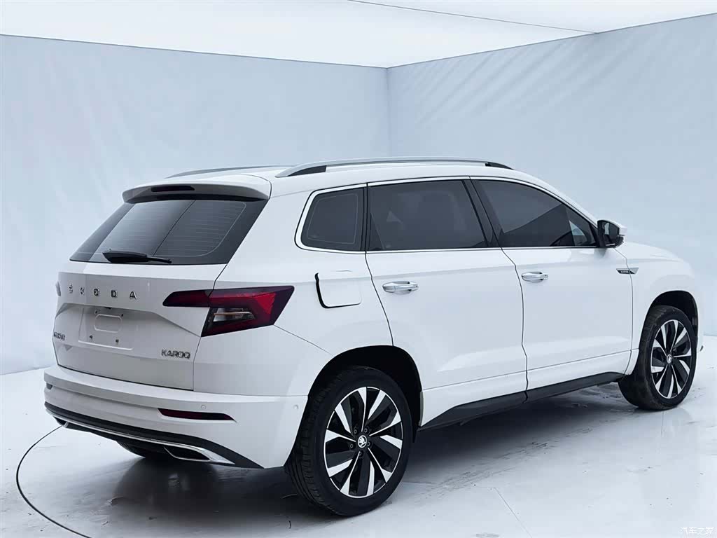 Skoda Karoq, 2022 6