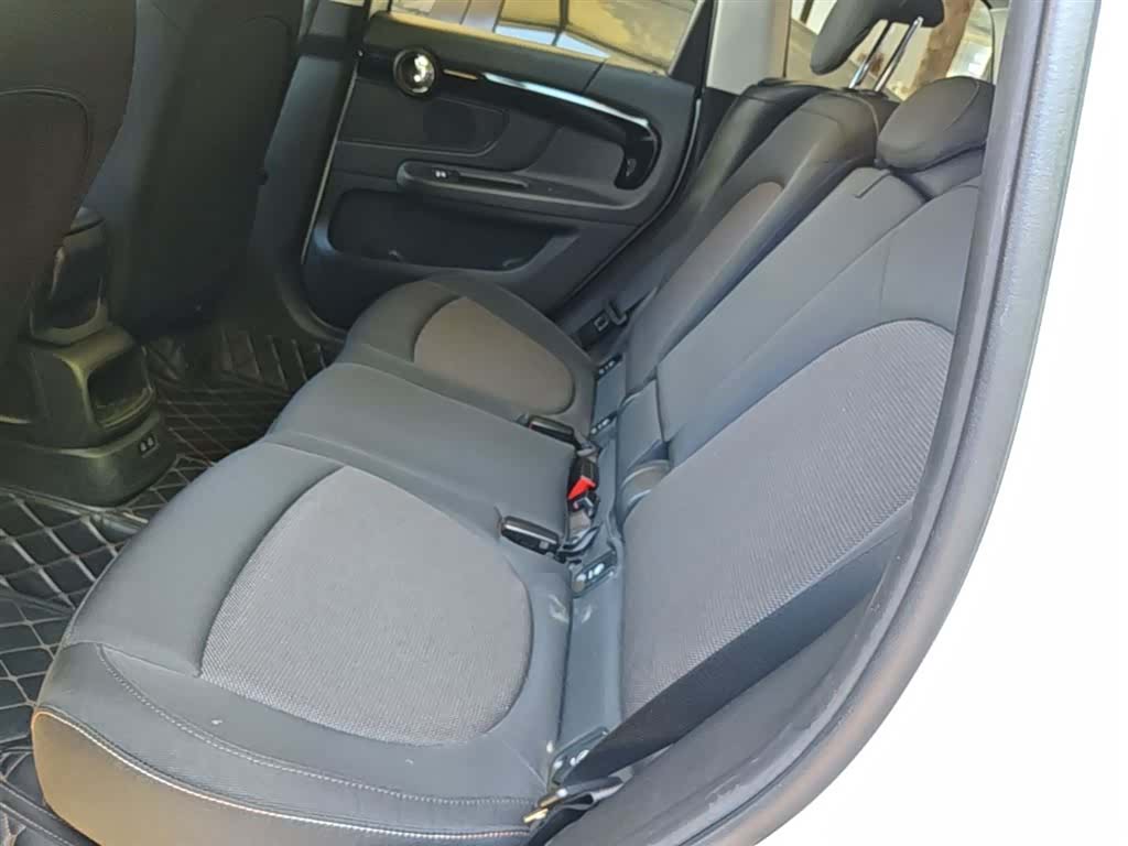 Mini Countryman, 2019 17