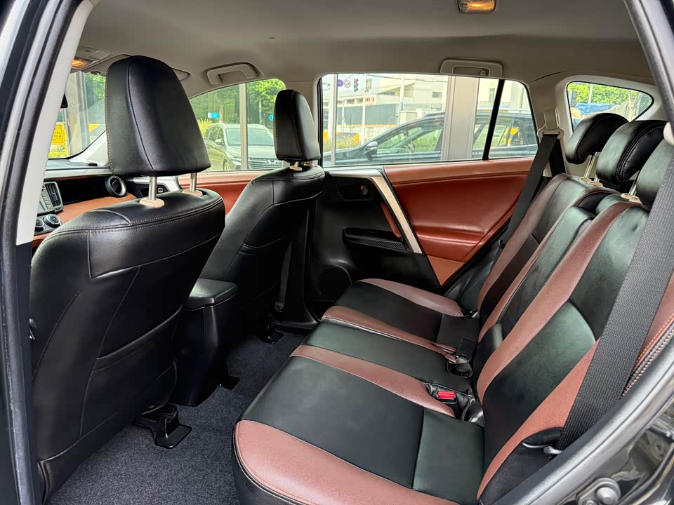 Toyota RAV4 Rongfang