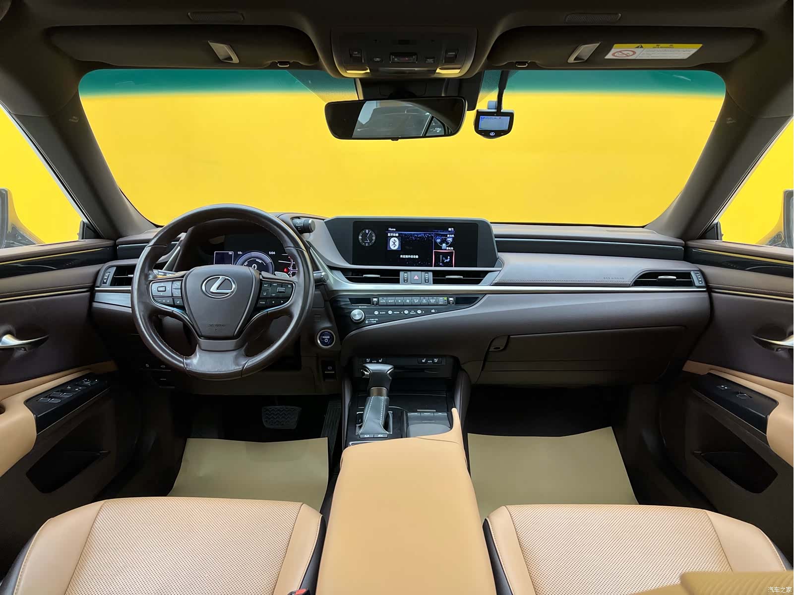 Lexus ES, 2021 12