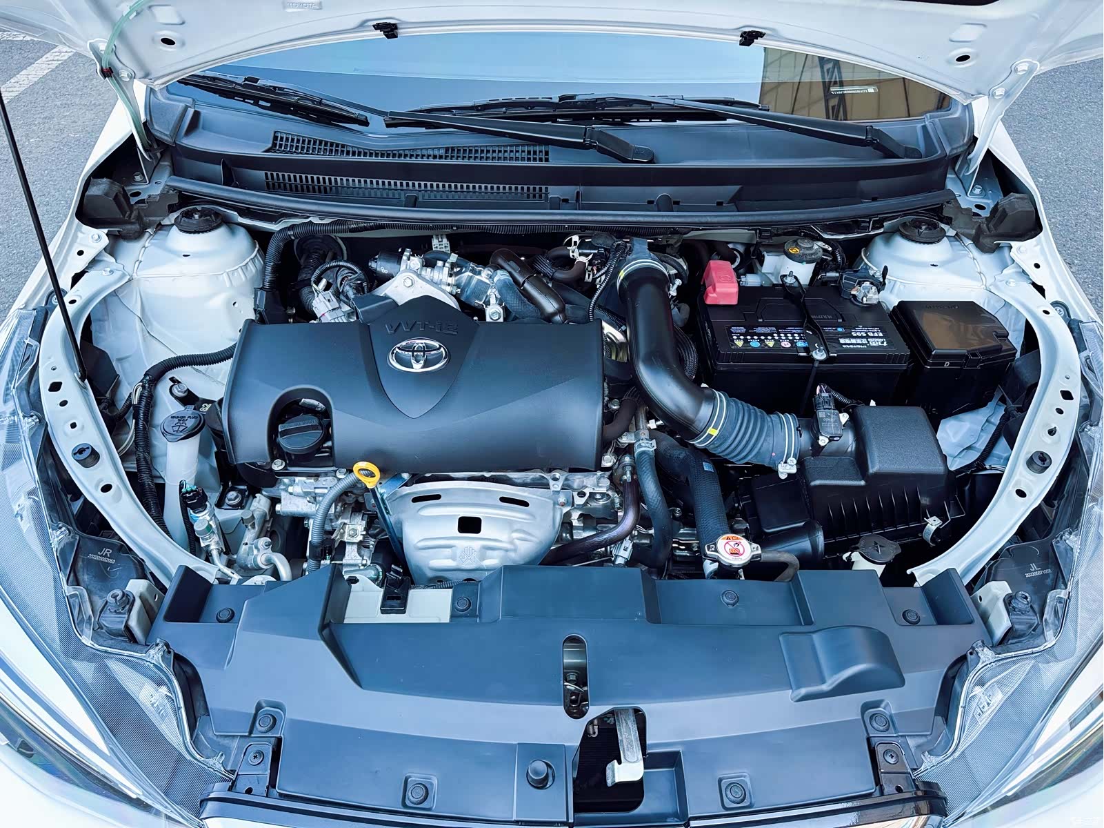Toyota YARiS L, 2022 11