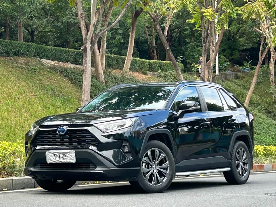 Toyota RAV4 Rongfang