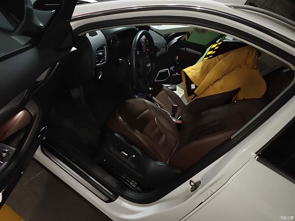 Audi Q3, 2018 8