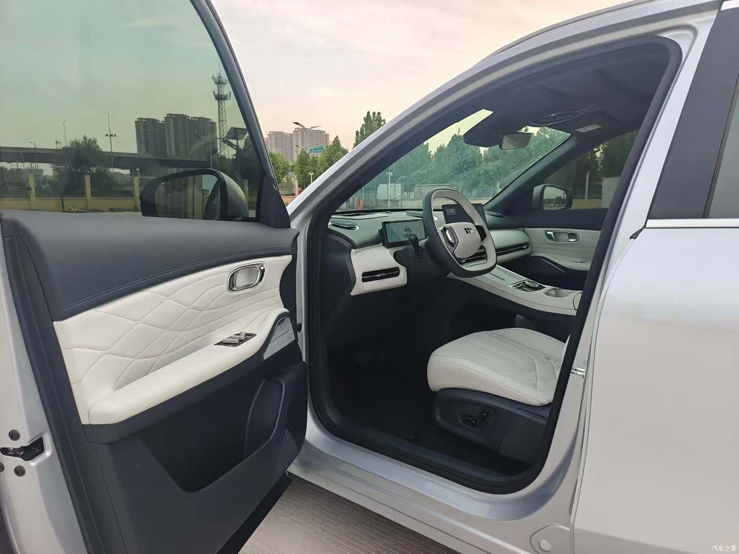 Geely 7, 2025 7