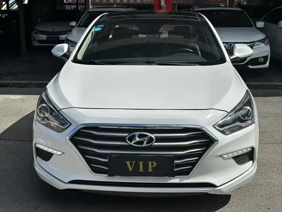 Hyundai Name picture