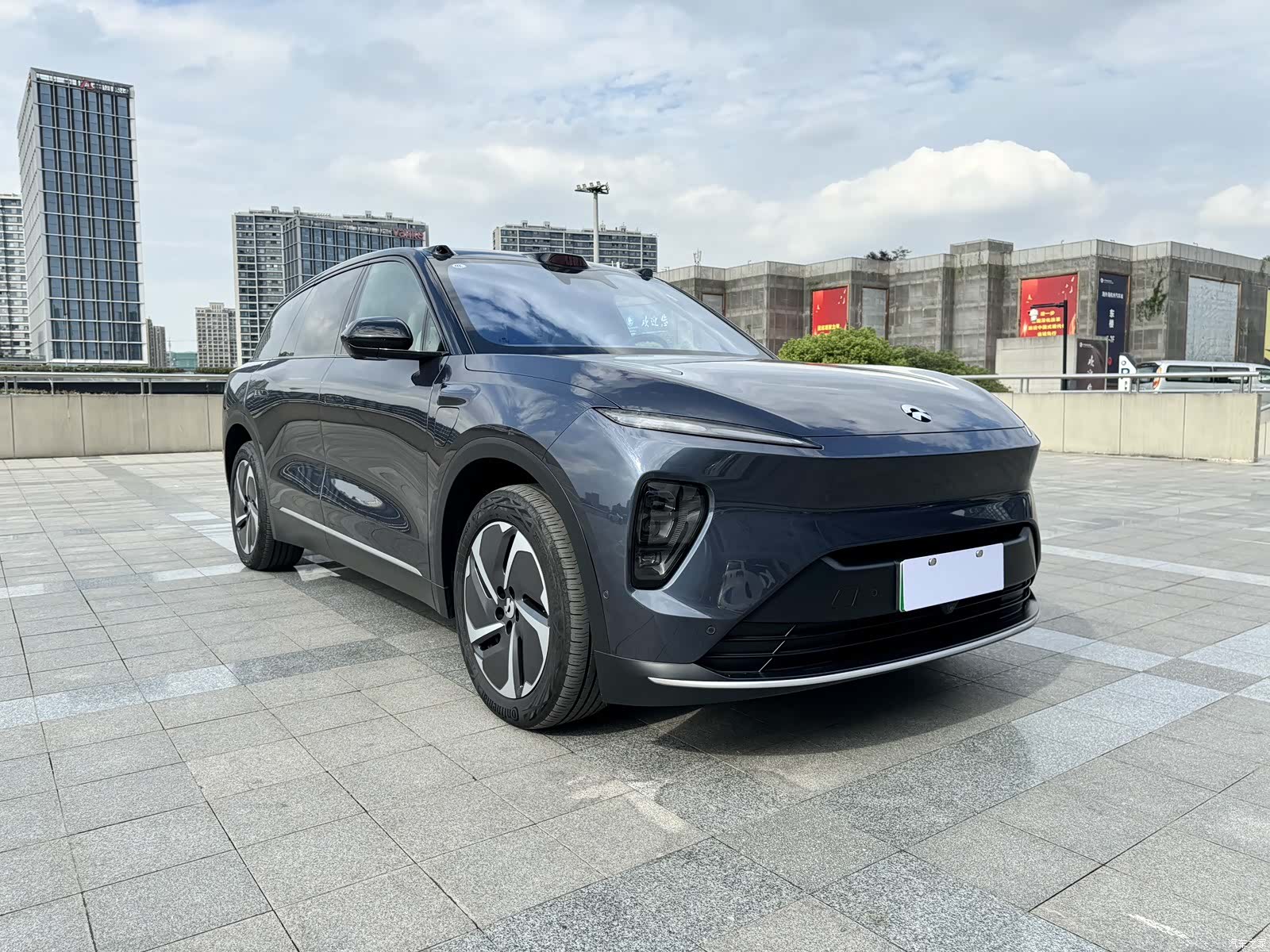 NIO ES8, 2023 3