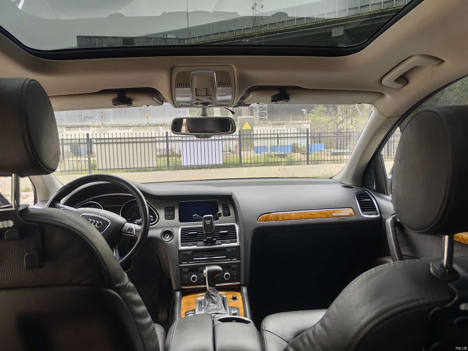 Audi Q7, 2015 3