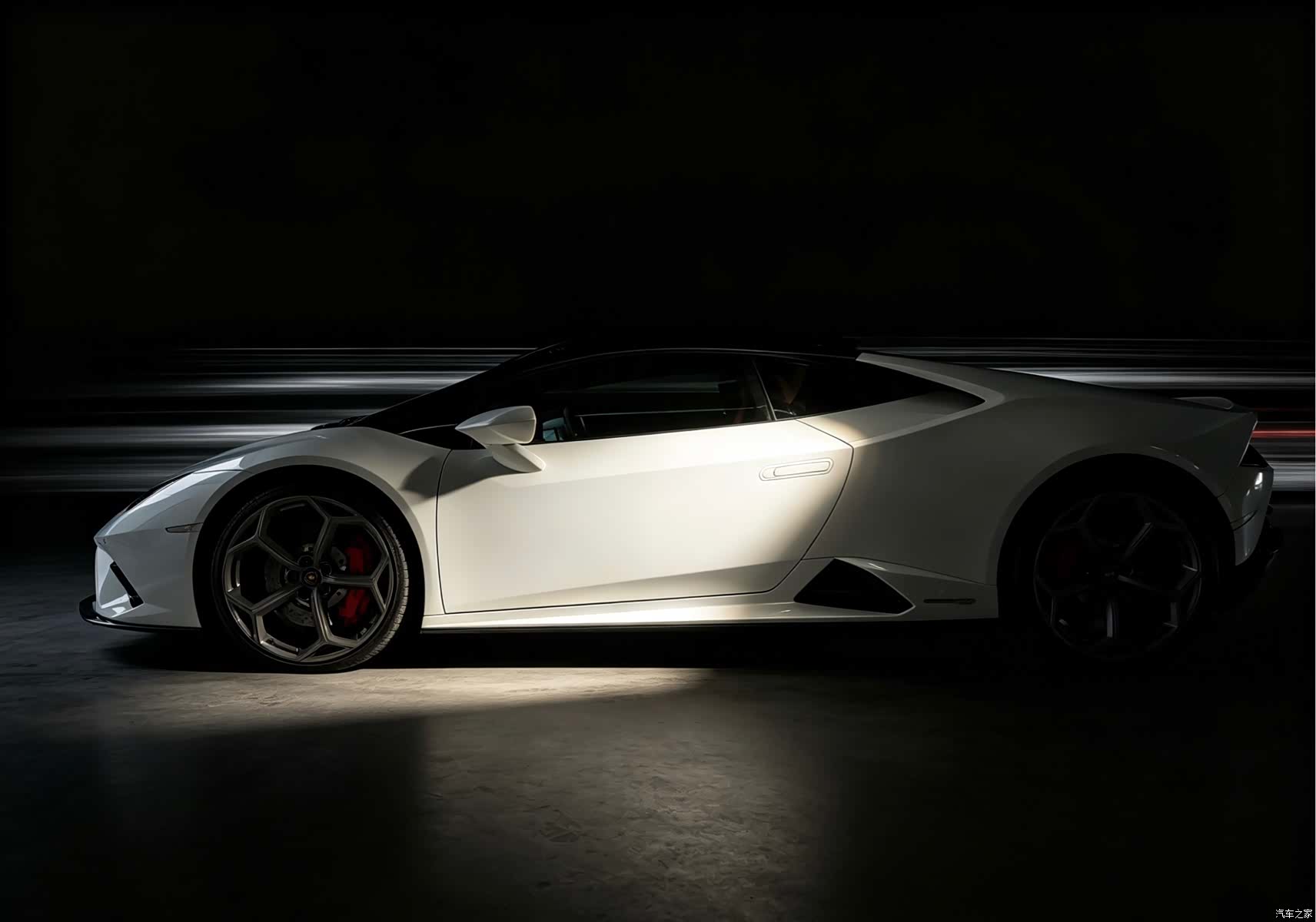 Lamborghini Huracán, 2023 2