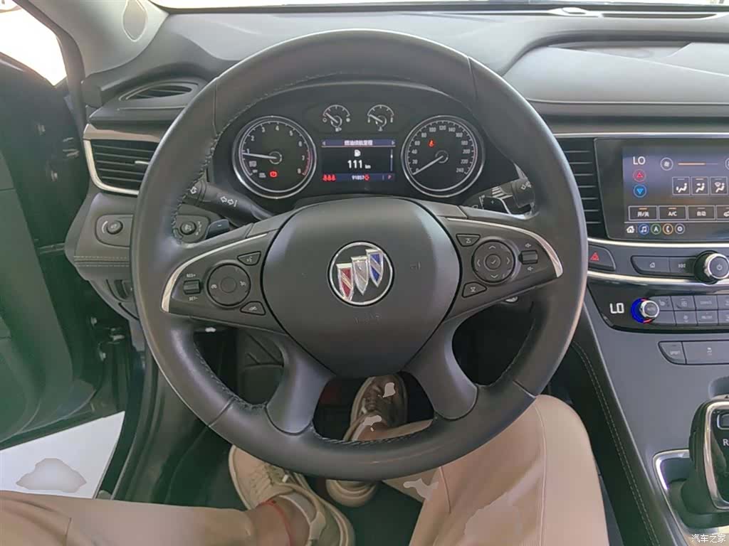 Buick LaCrosse, 2021 11