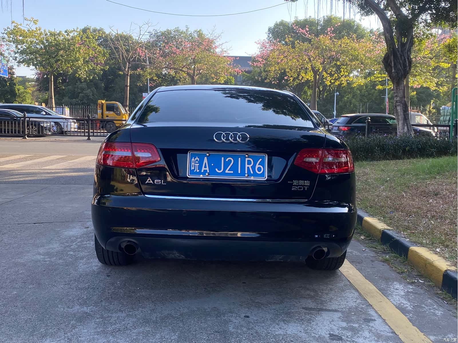 Audi A6L, 2010 23