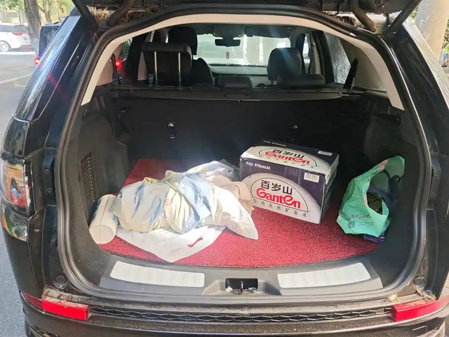 Land Rover Discover sports