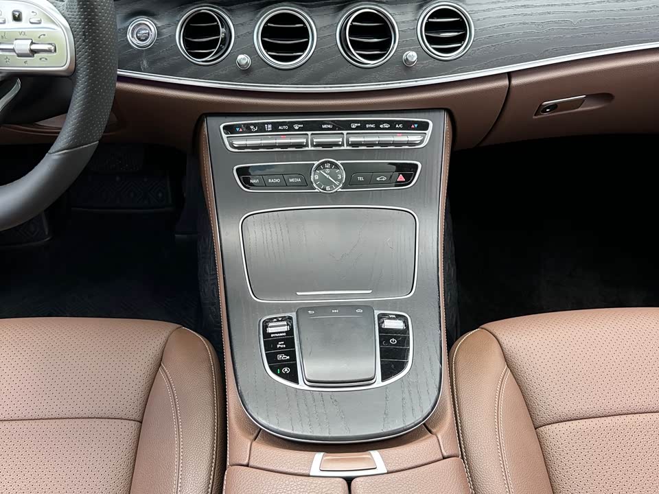 Mercedes-Benz E-class Mercedes-Benz E-class