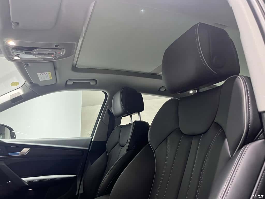 Audi Q5L, 2022 4