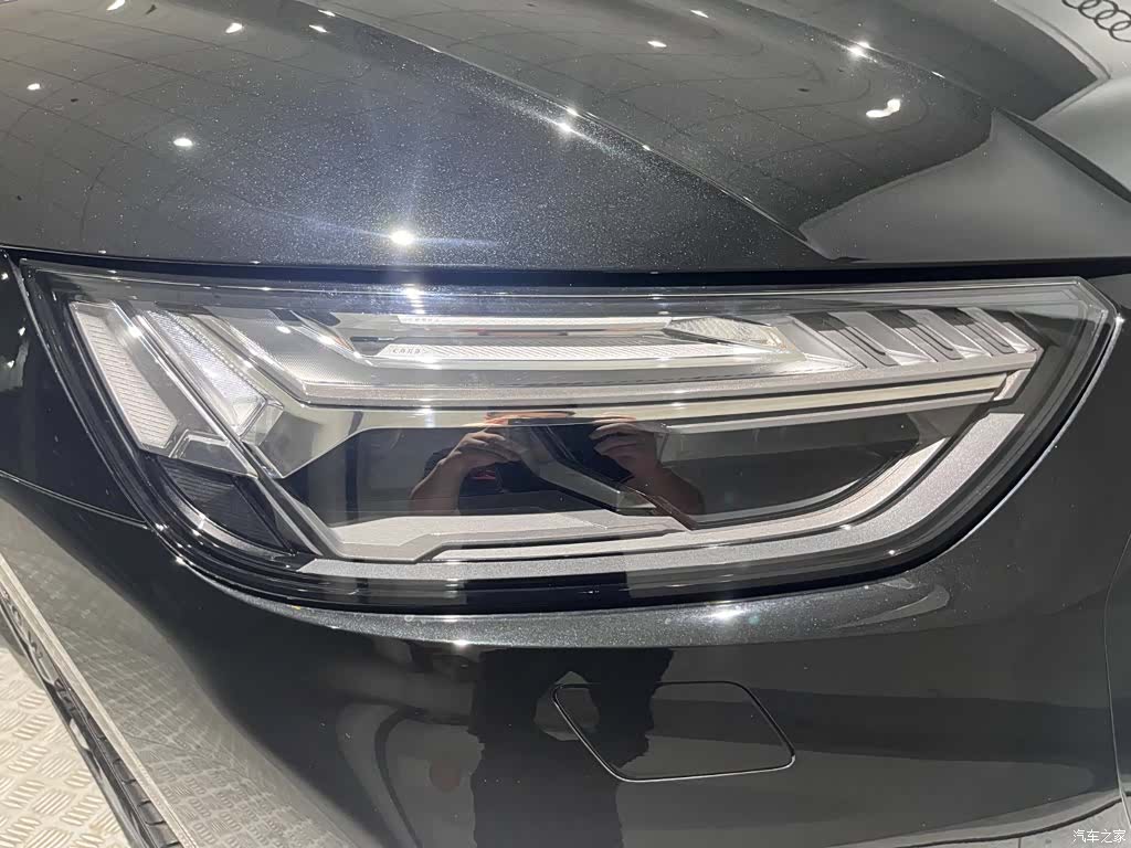 Audi Q5L, 2022 9