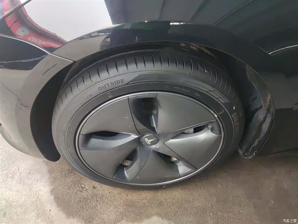 Tesla Model 3, 2020 23