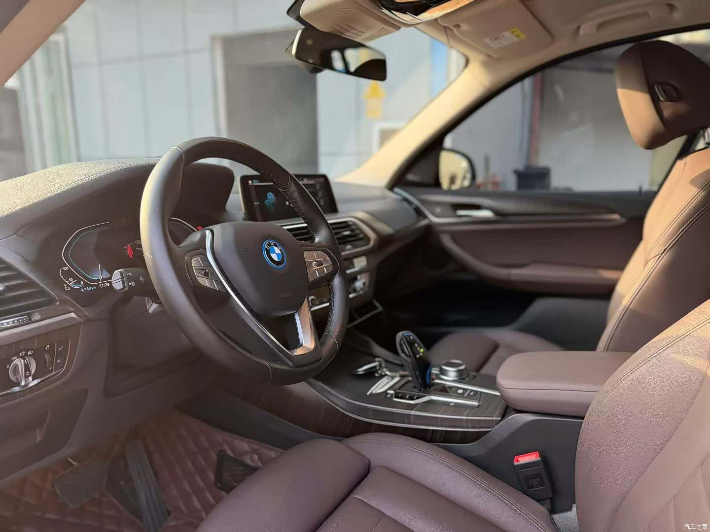 BMW iX3, 2021 7