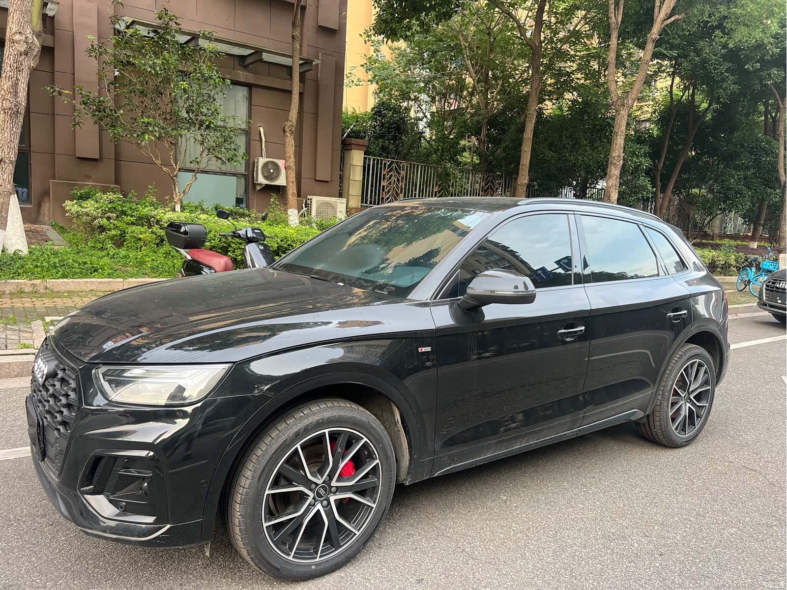Audi Q5L, 2024 9