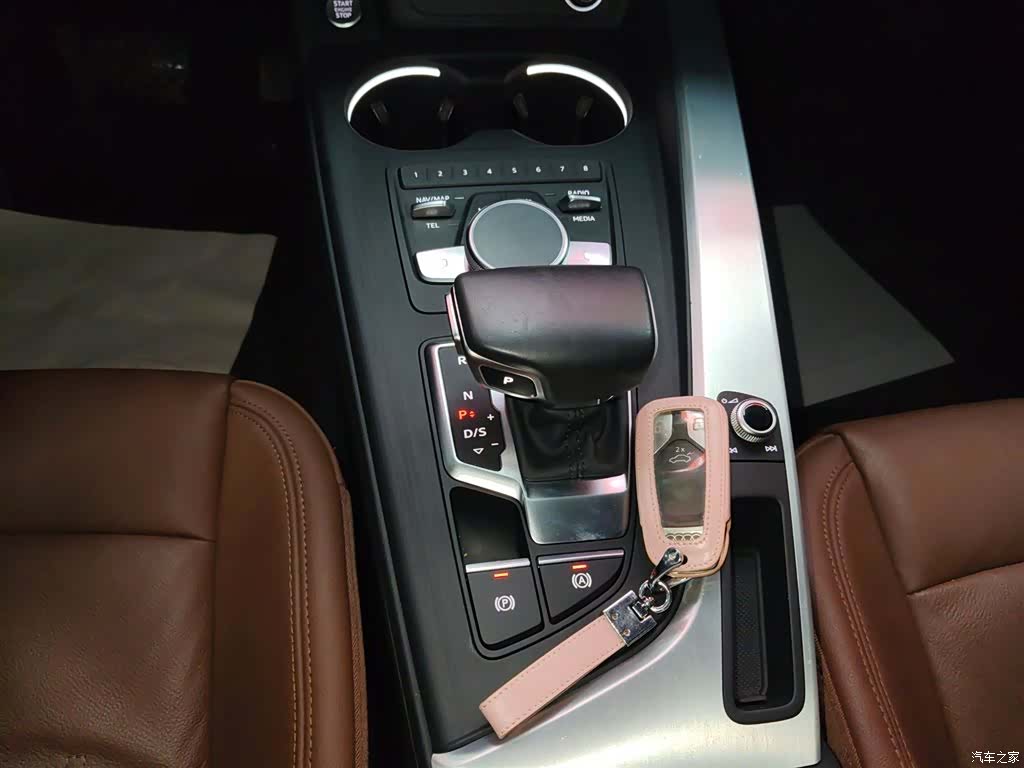 Audi A4L, 2019 10
