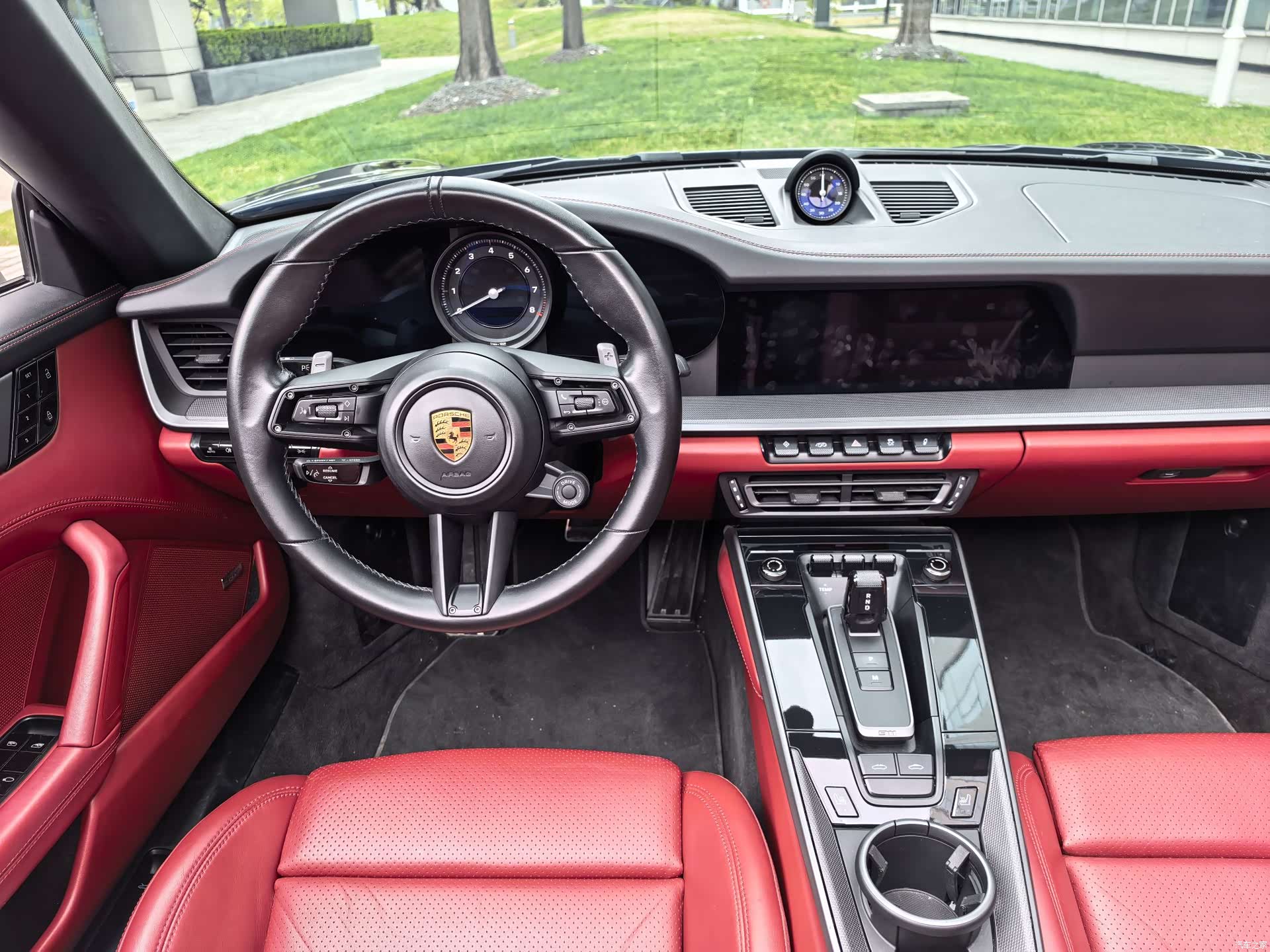 Porsche 911, 2021 33