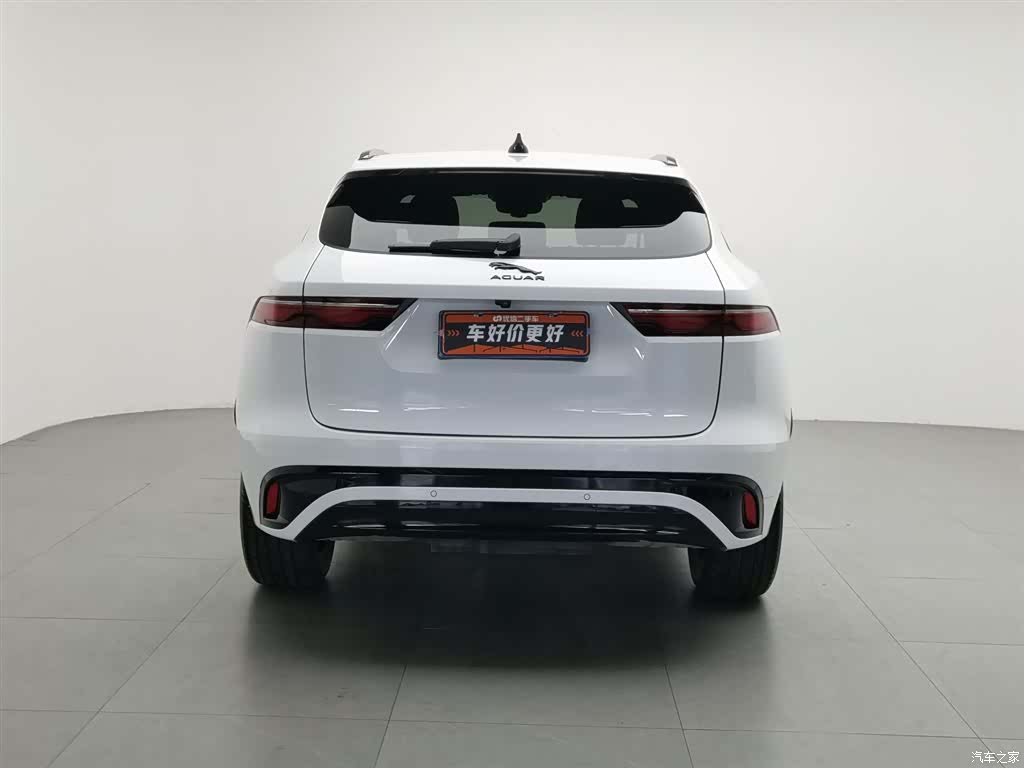 Jaguar F-PACE, 2024 4