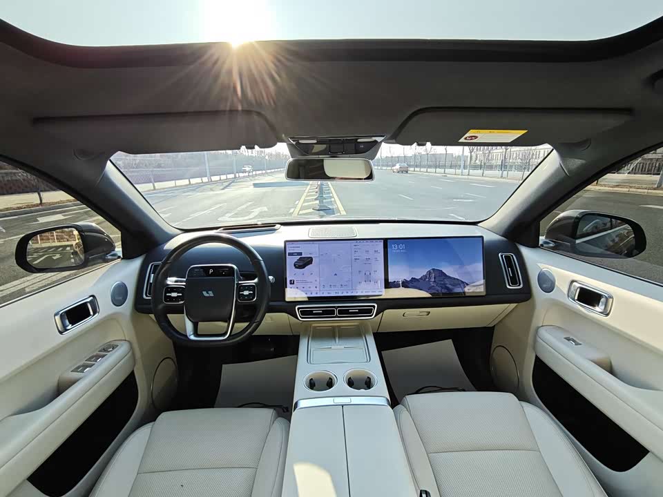 Li Auto Ideal L6