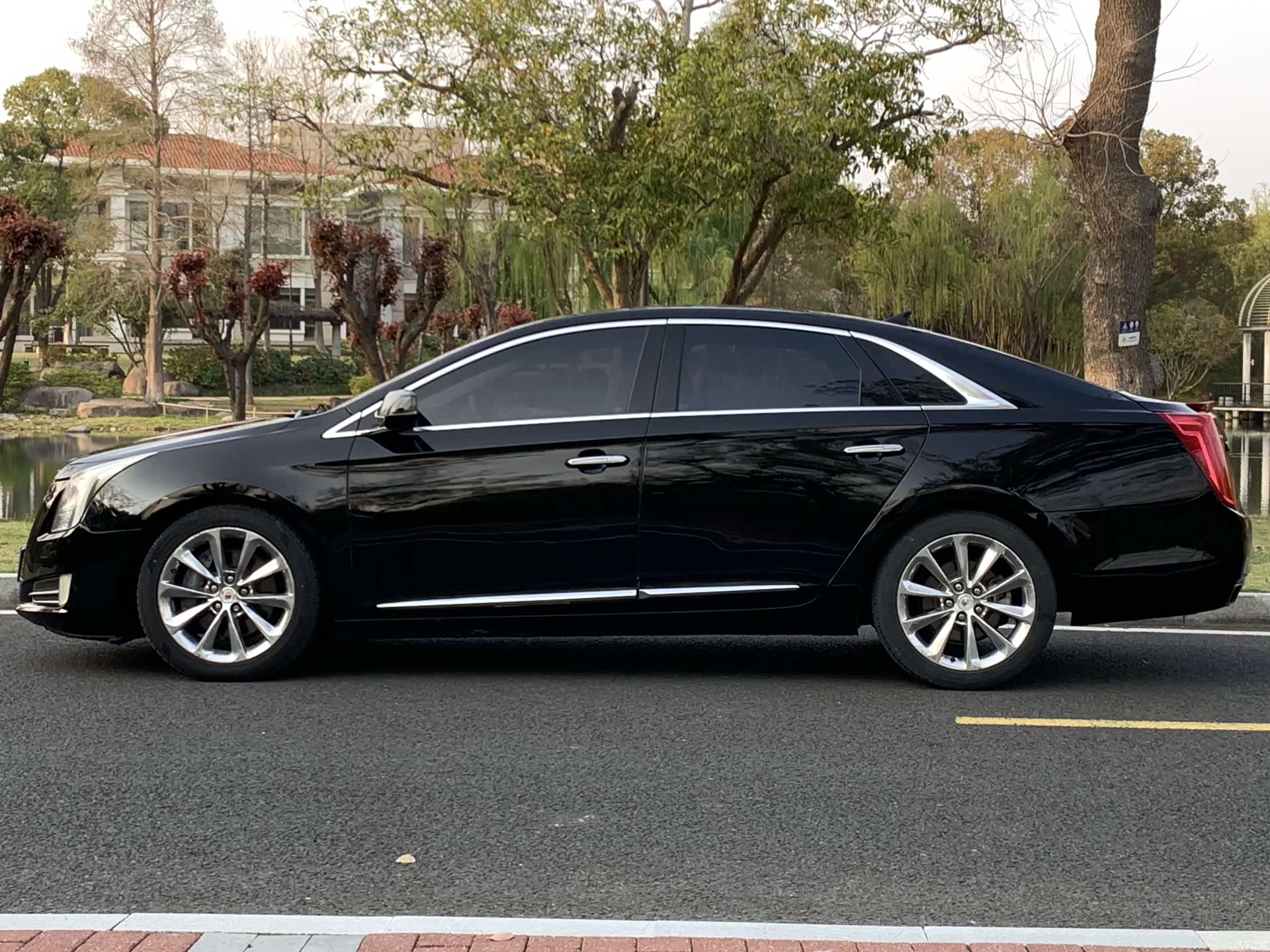 Cadillac XTS, 2015 26