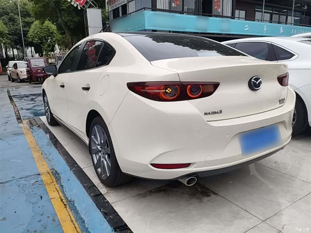 Mazda Mazda3, 2021 все фото