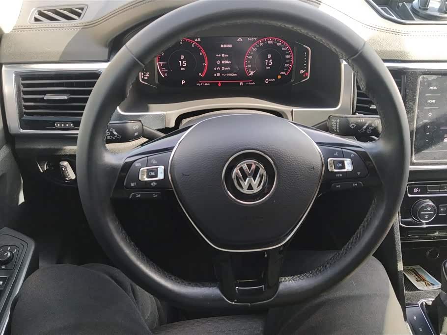 Volkswagen Tourang