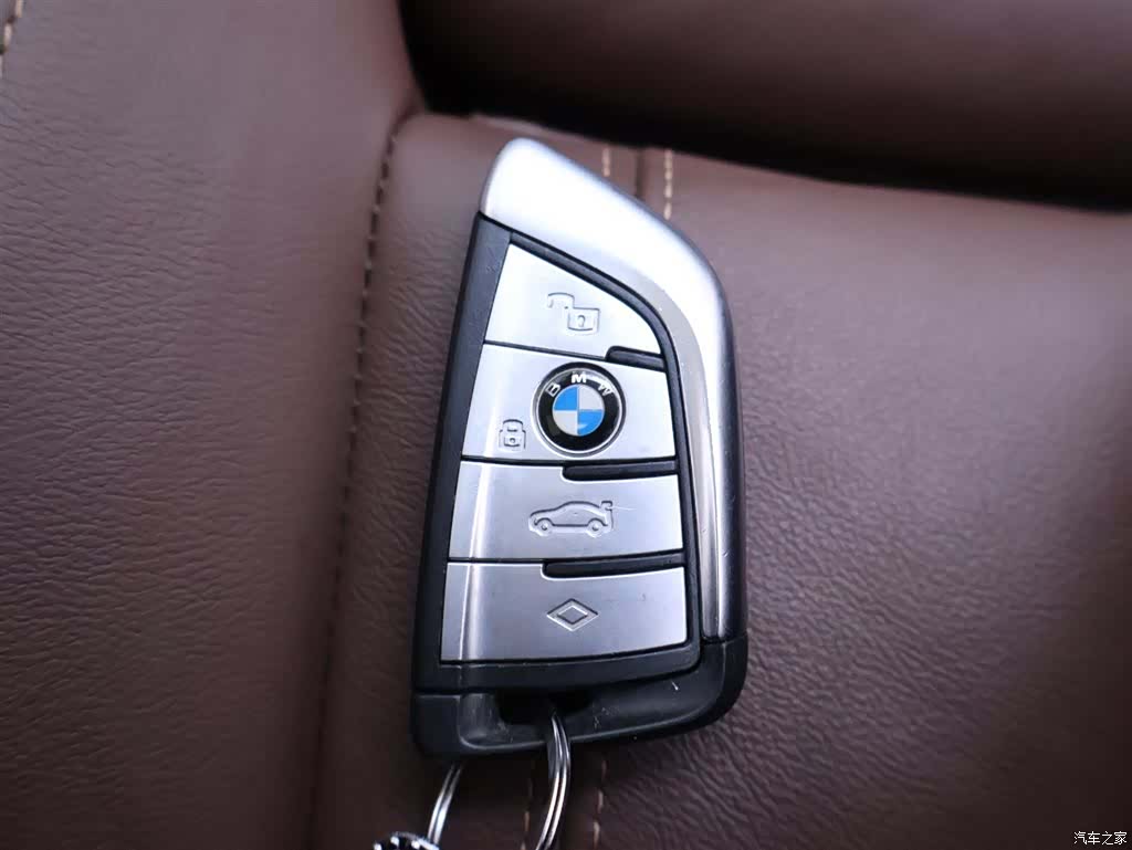 BMW X5, 2021 25