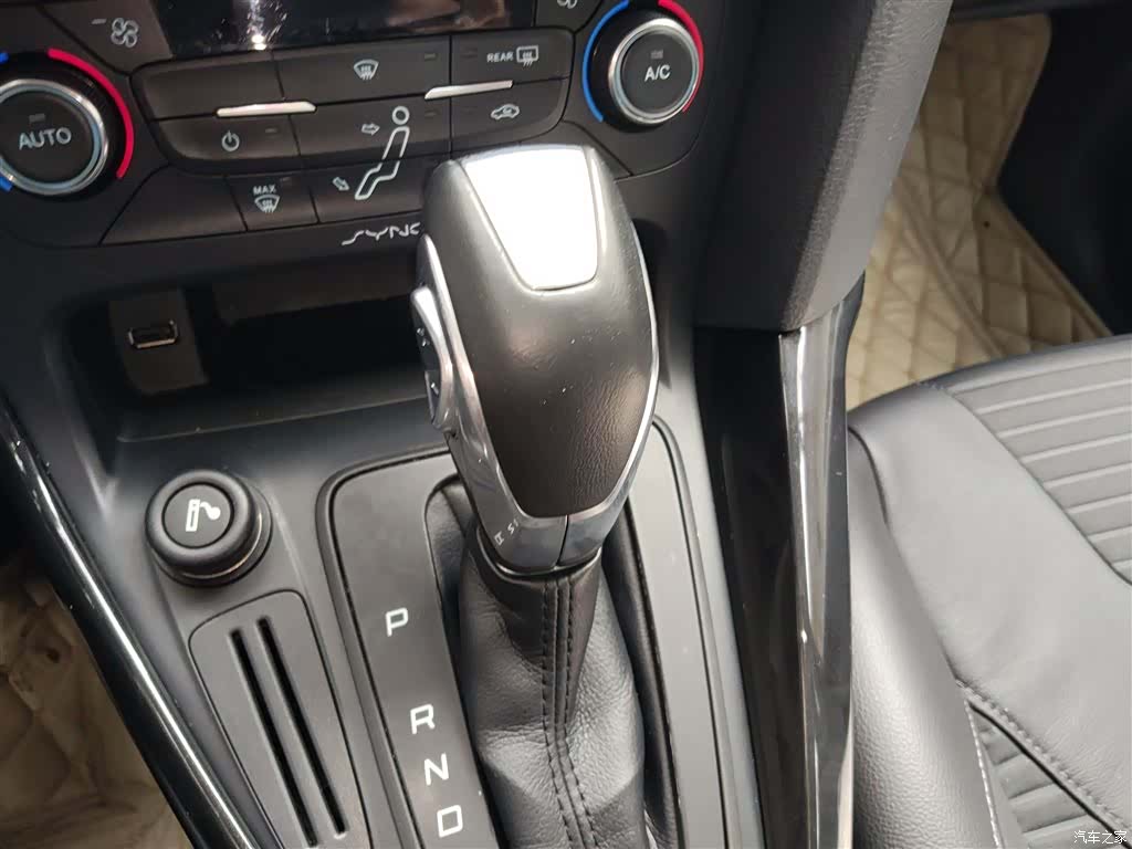 Ford Focus, 2016 7