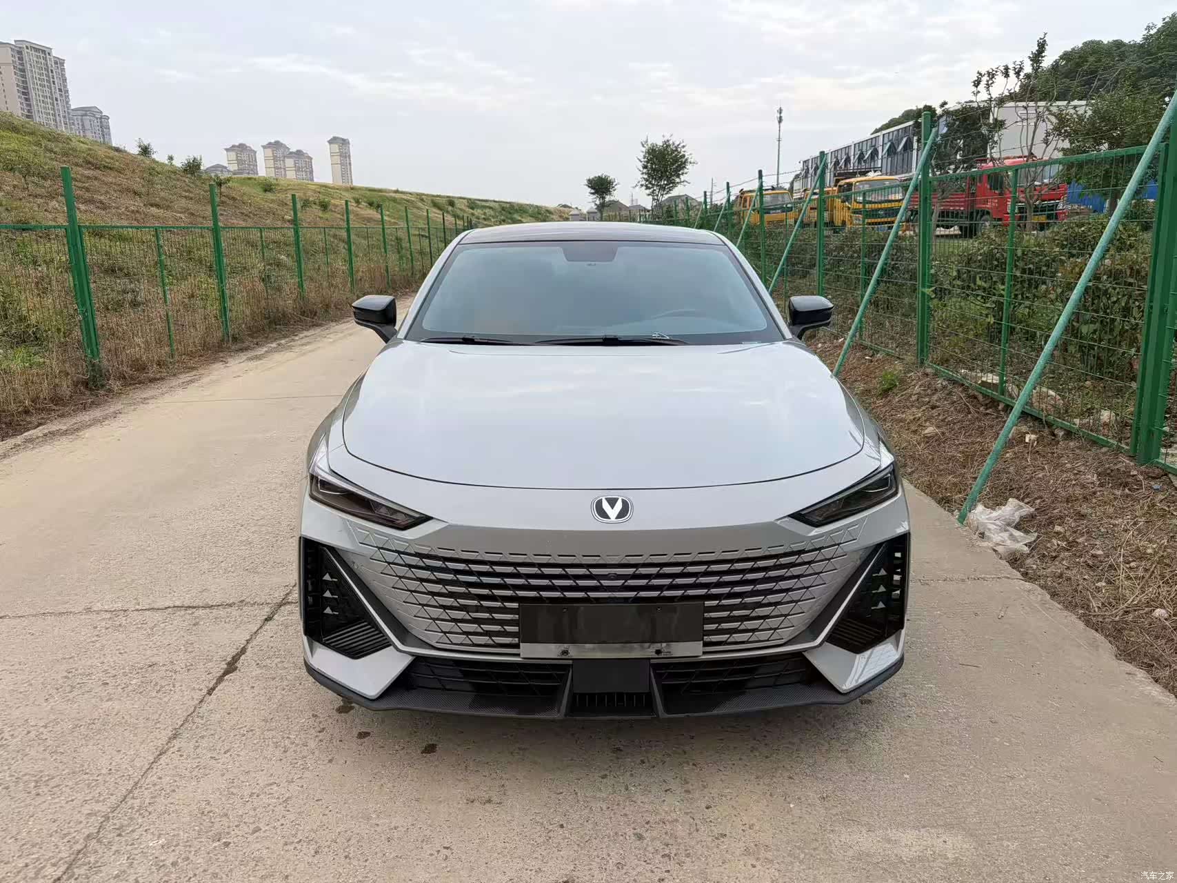 Changan UNI-V, 2022 3