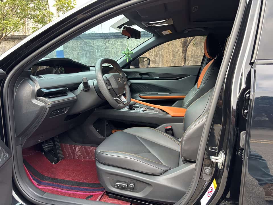 Changan UNI-V Smart iDD