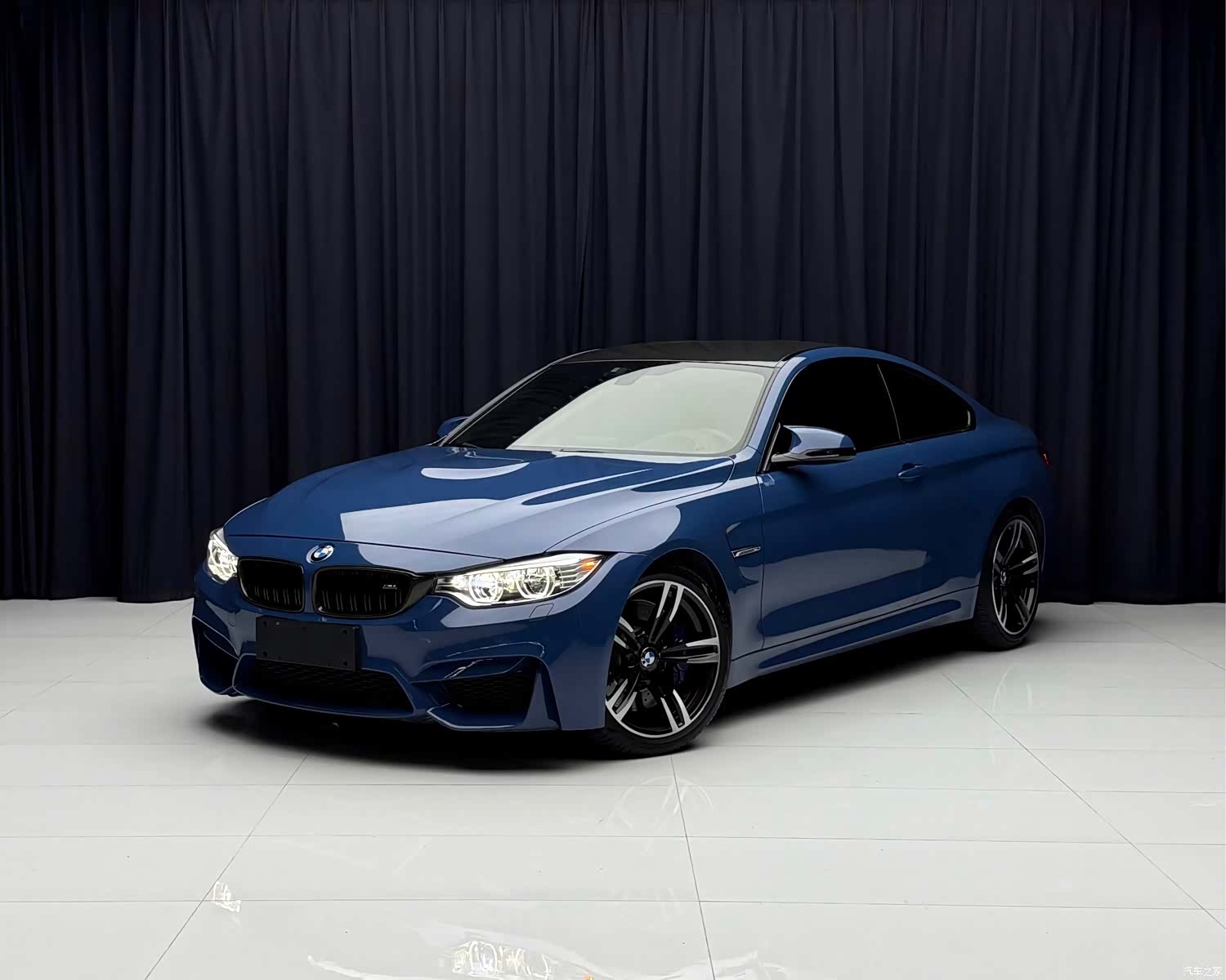 BMW M4, 2015 1